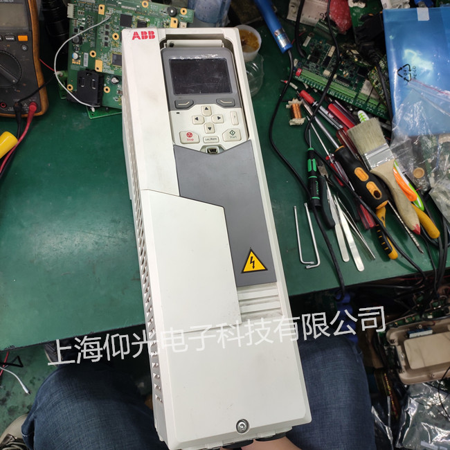 ABB׃�l���S�ވ󾯴��a ACS580-01-017A-4��F0021����