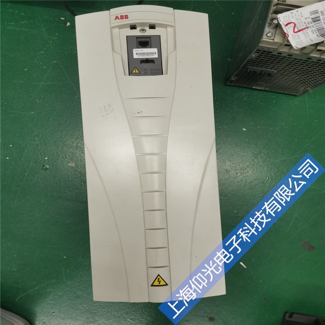 �Ϻ����IABB׃�l���S������ģ�K�p�ľS��