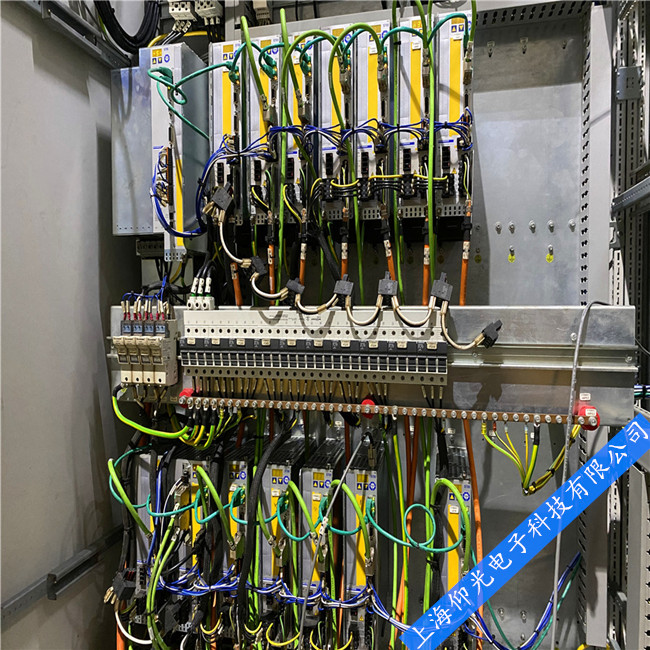 �Ϻ����K�㽭���پS�޿Ơ�Ħ��servostar 600ϵ�С�SERVOSTAR400-A������ޏ�