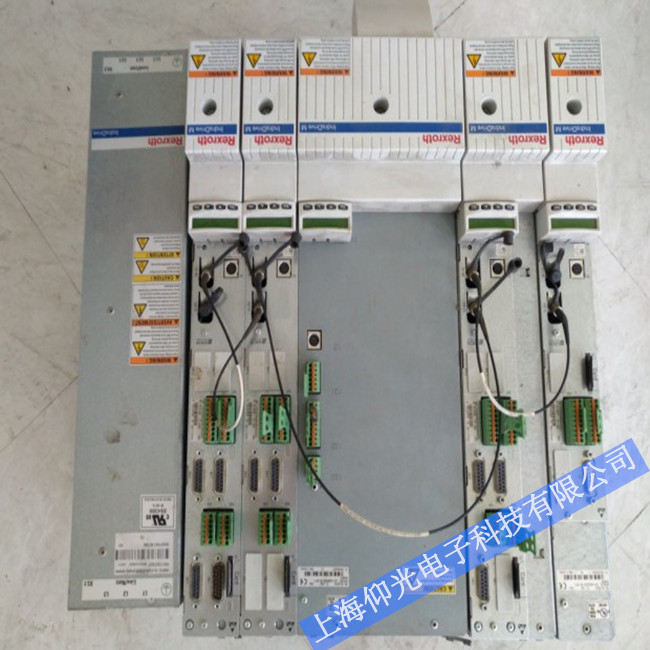 ���ҽ���ʿ���ŷ�����F8070���ϾS�޹��S