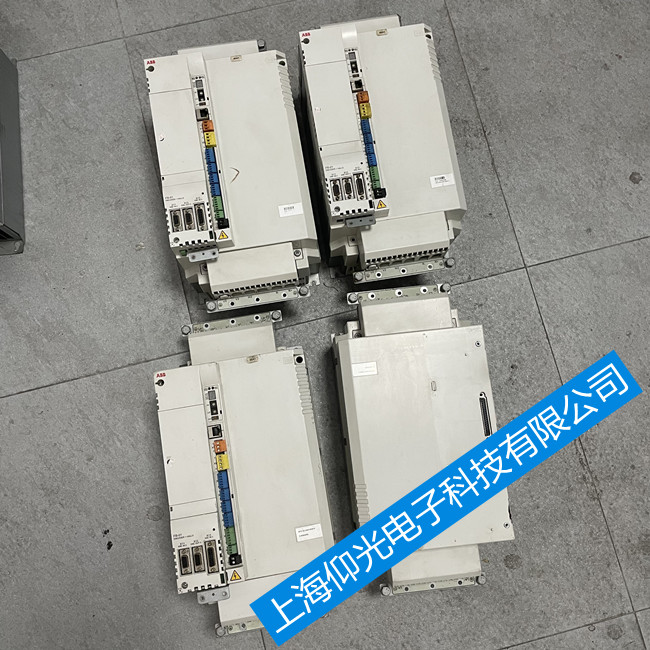 ABB�ŷ�MotiFlex e180�(q��)��(d��ng)���S��-��(b��o)�����aE1010�S��