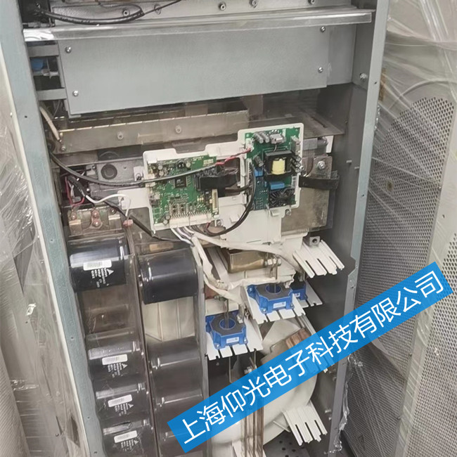 ABB׃�l���S�ޱ��B�o�aACS800-17LC-0210-7���F��7121�S��