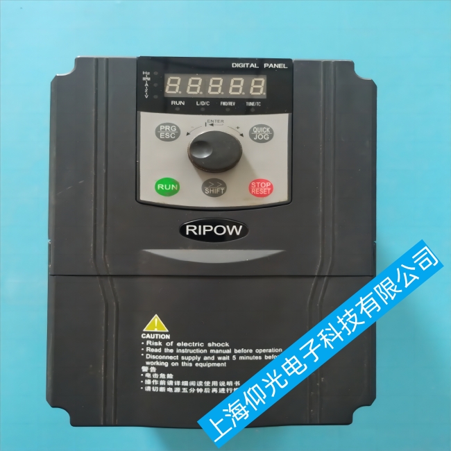 ����׃�l��ͻȻ��(b��o)��EF��Α�(y��ng)��(du��)��Q