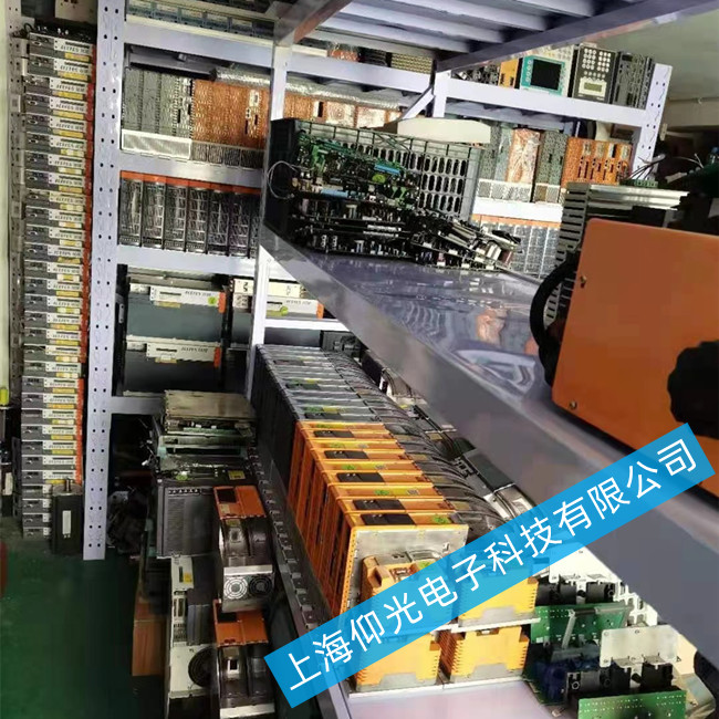 ��ɽؐ���R늙C�ŷ������S��-ACOPOS��6019�S��