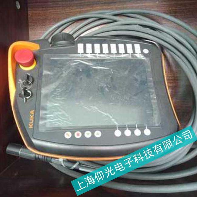 ���A�н����@��KUKA�쿨�C����ʾ�����o�����������_�C�������