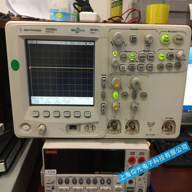 ʏ�����݂�ʾ����DSO-6052A���_�C�����I�������ľS�޷���