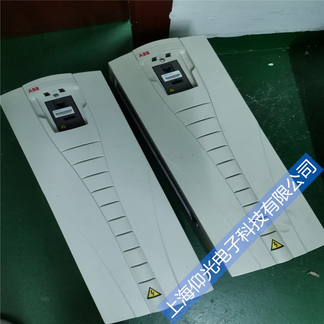 ���ABB׃�l��ACS510ϵ�п��ƱP���@ʾ�Ĺ����\��������S��-�й������������M�z��