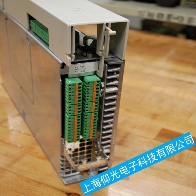 ������ʿ�����ؙC(j��)VSP40ϵ�Пo����������(d��ng)������ϵ�y(t��ng)������ϾS�޷���(w��)�c(di��n)