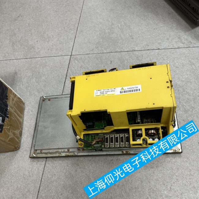 ���ݰl(f��)�ǿ�FANUC Series 0i-MC��(sh��)��ϵ�y(t��ng)�_�C(j��)��ͣ�چ���(d��ng)���治��(d��ng)���ϾS�޷���(w��)��