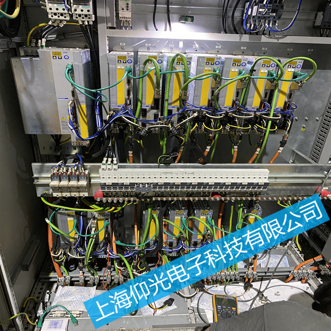 �Ơ�Ħ��S700ϵ���ŷ�������n01���ϾS�޷���