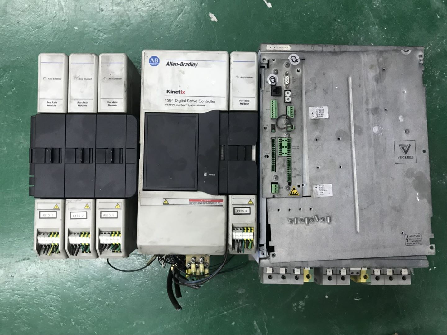 AB�ŷ��(q��)��(d��ng)���_���˙C(j��)���ϾS�޼��g(sh��)����(ji��n)�����I(y��)�F(tu��n)�(du��)�ƽ��_�C(j��)�y�}